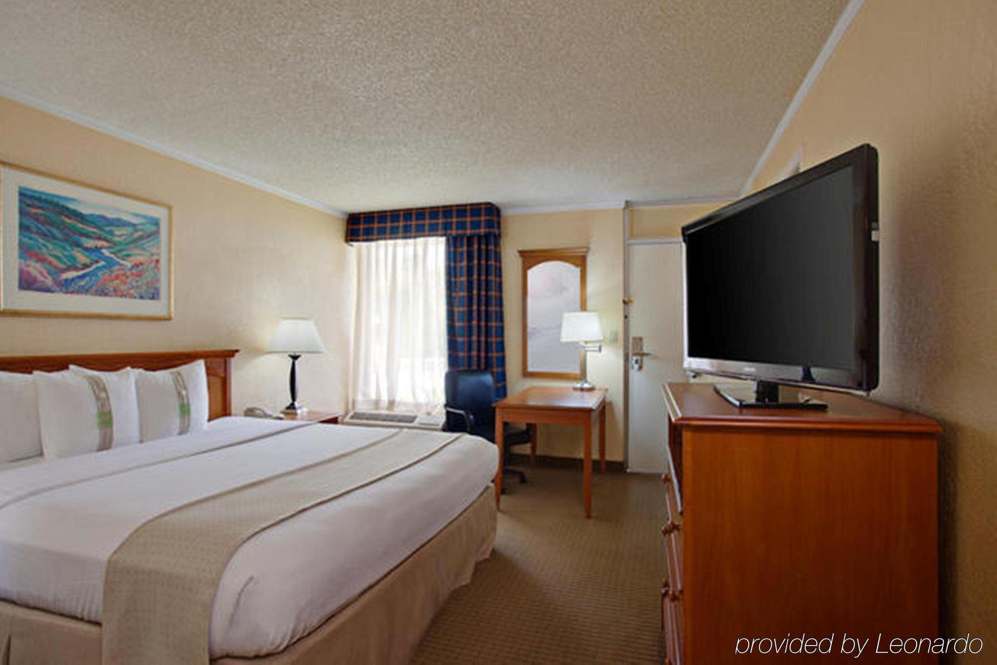 Holiday Inn Long Beach - Airport By Ihg Eksteriør billede