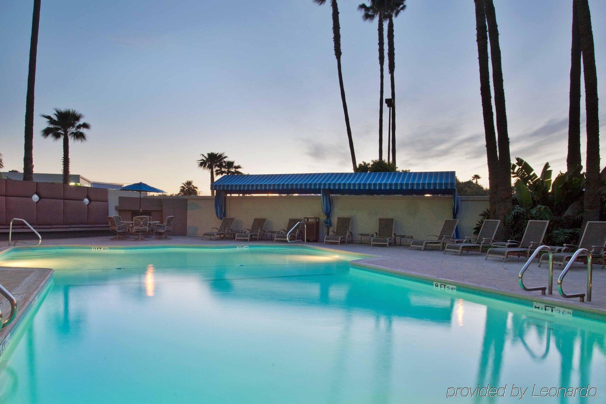 Holiday Inn Long Beach - Airport By Ihg Faciliteter billede